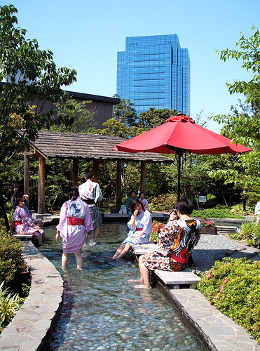 foot onsen